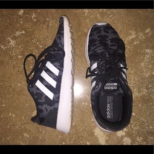 Adidas “camouflage” cloud foam neo sneakers!